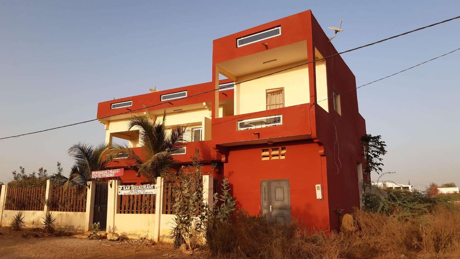 Extérieur de la maison Chez Medzo et Patou