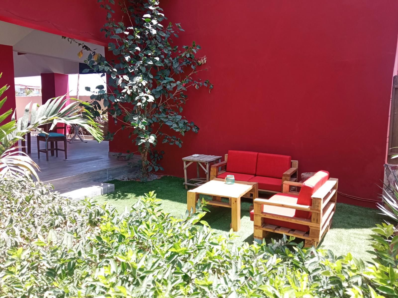 Extérieur de la maison Chez Medzo et Patou